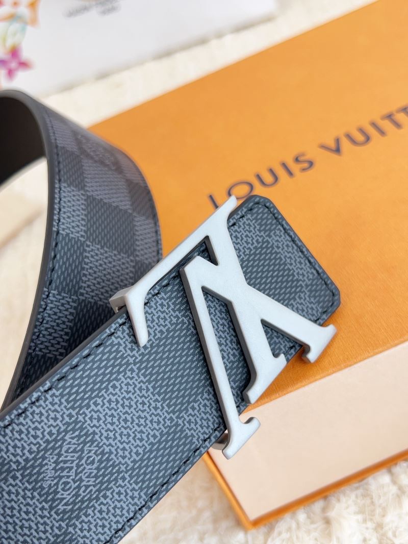 l0vis Vvtt0n belts